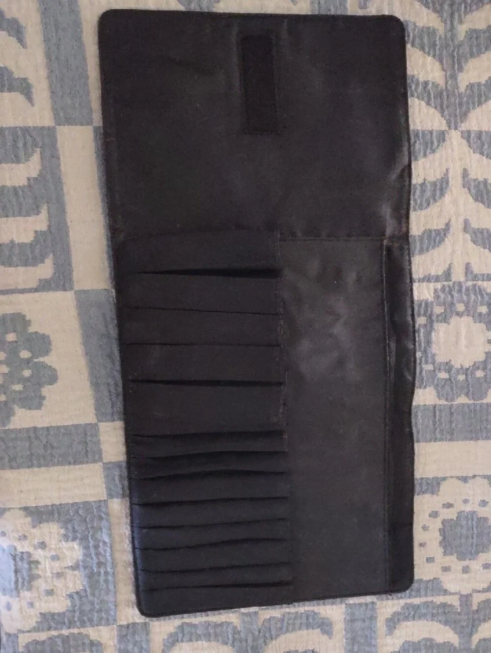 Trish McEvoy 14 Brush Black Makeup Brush Organizer